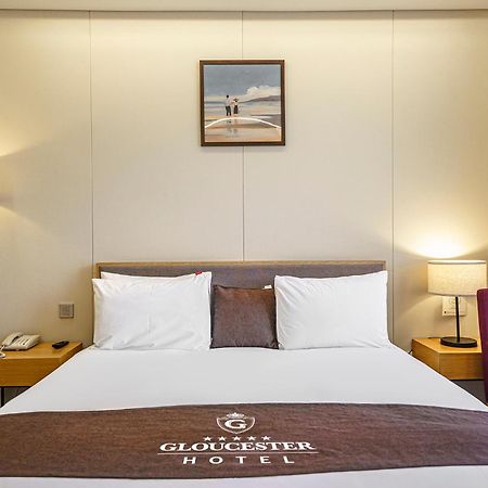 Gloucester Hotel אינצ'ון מראה חיצוני תמונה