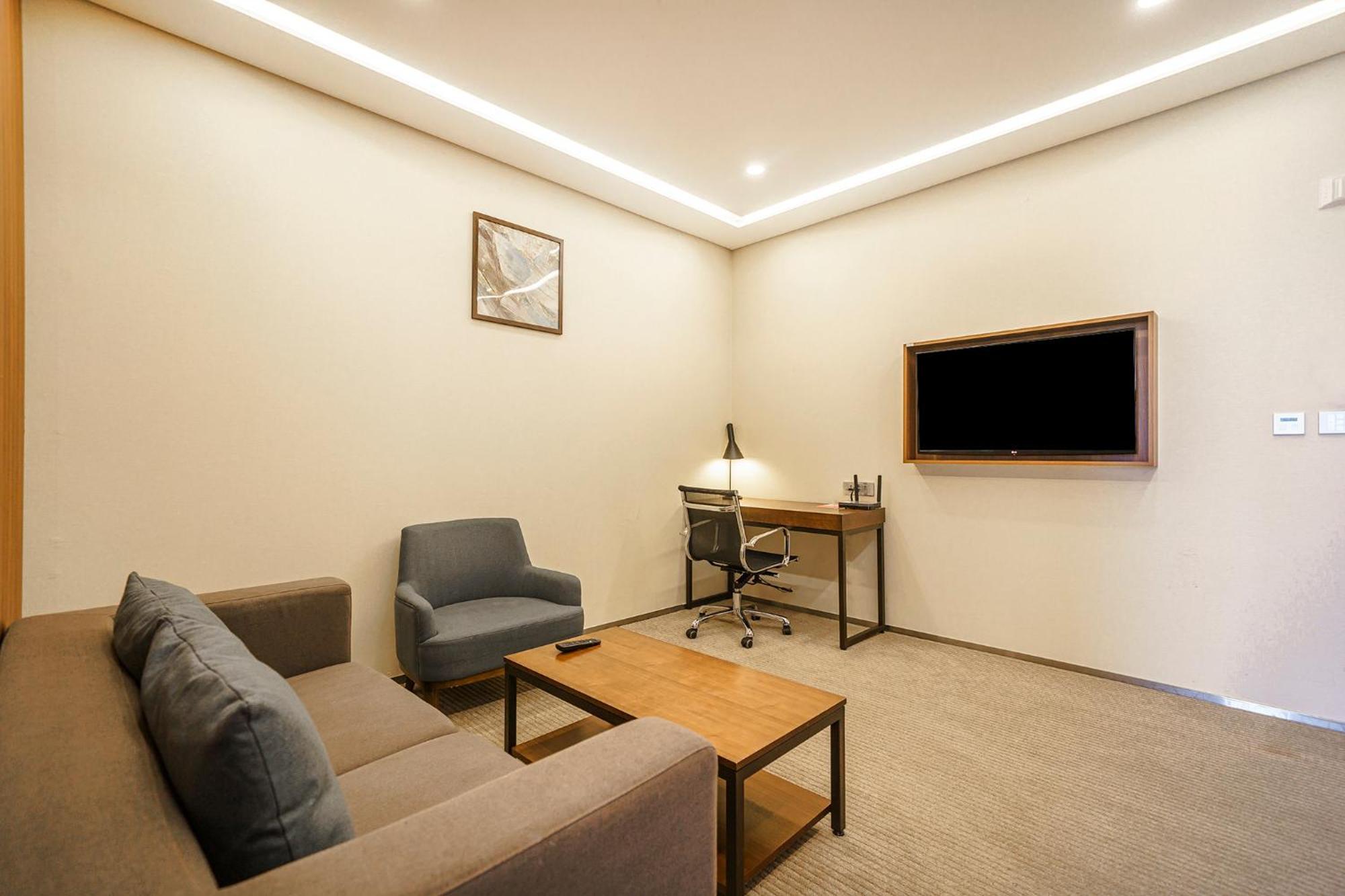 Gloucester Hotel אינצ'ון מראה חיצוני תמונה