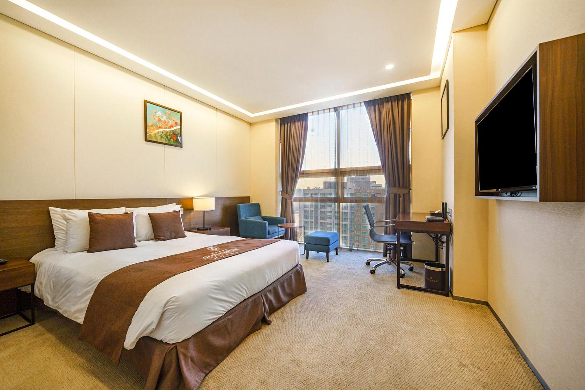 Gloucester Hotel אינצ'ון מראה חיצוני תמונה