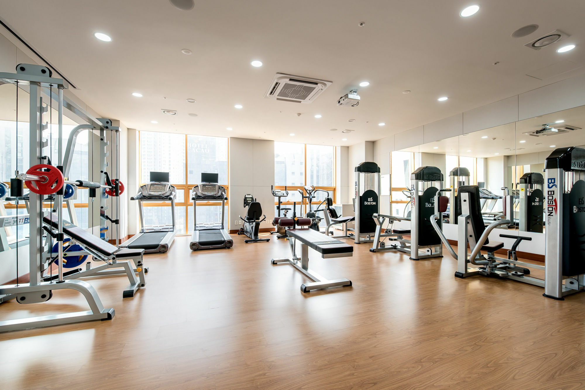 Gloucester Hotel אינצ'ון מראה חיצוני תמונה
